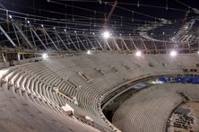 Budowa Stadionu Narodowego w Warszawie nocą - 14.02.2011